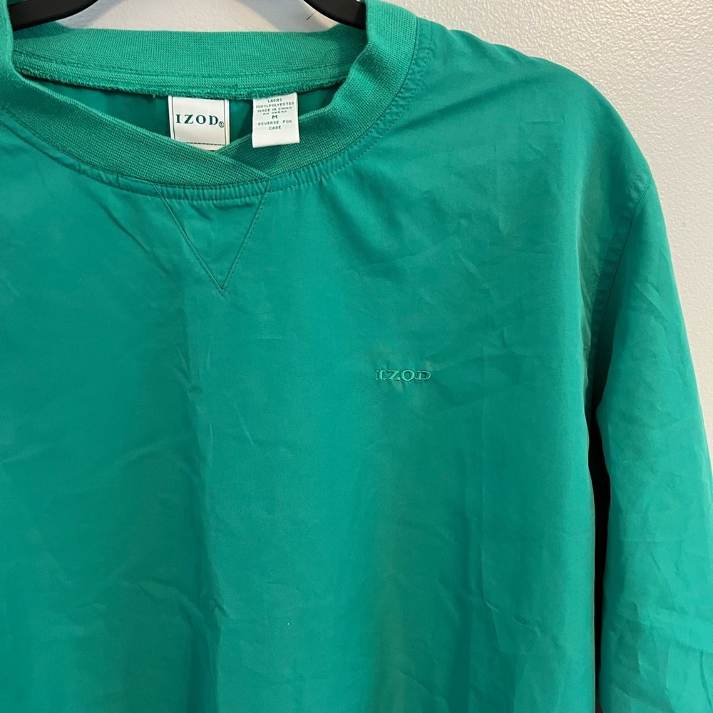 Izod windbreaker